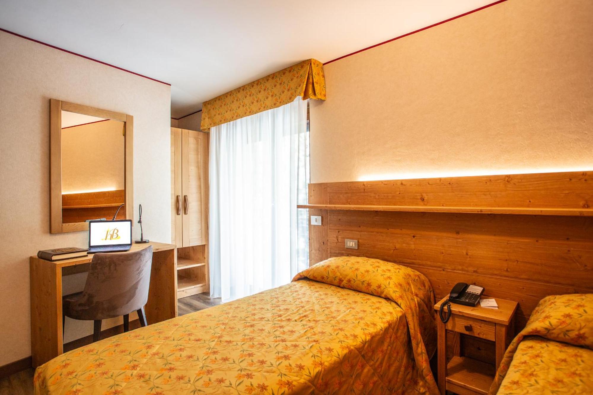 Hotel Bijou Valtournenche Eksteriør bilde
