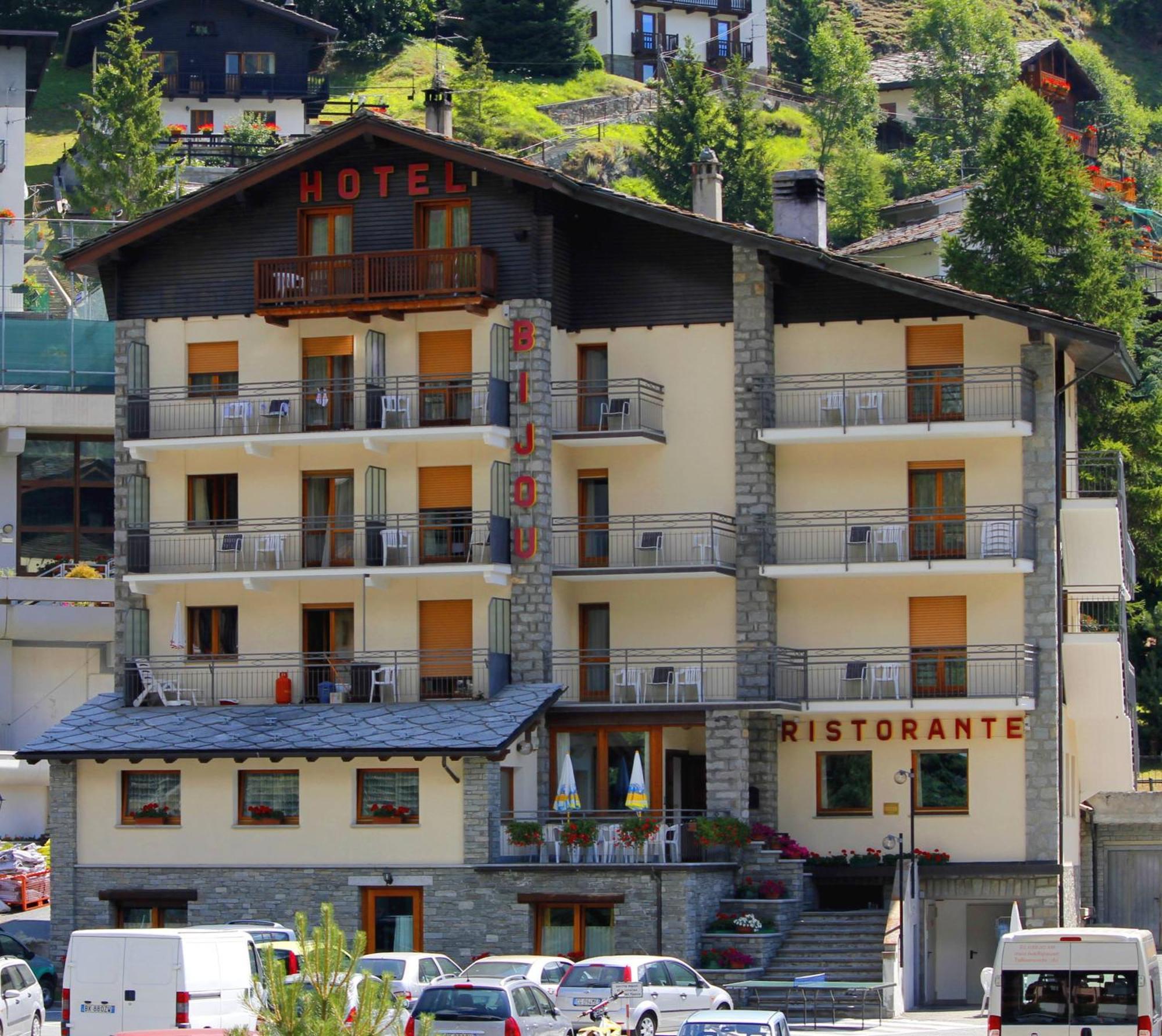 Hotel Bijou Valtournenche Eksteriør bilde
