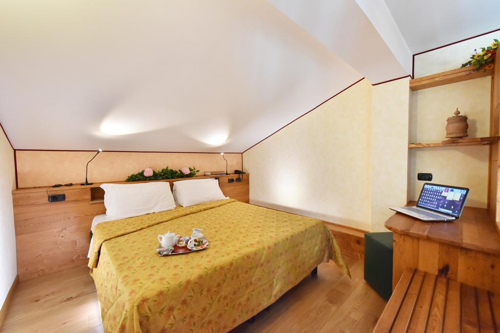 Hotel Bijou Valtournenche Eksteriør bilde